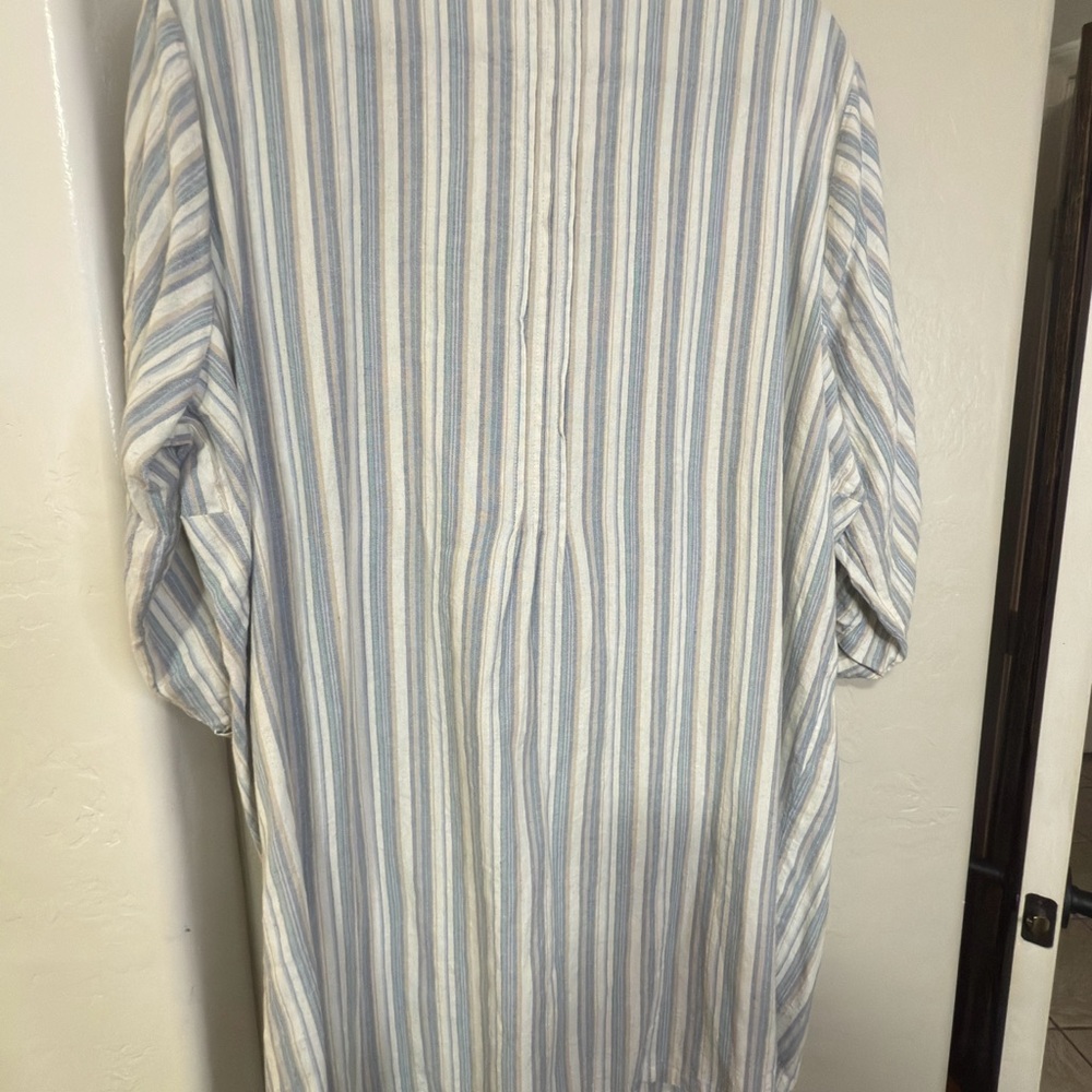 Striped Button-Down Dress - Picture 4 of 4